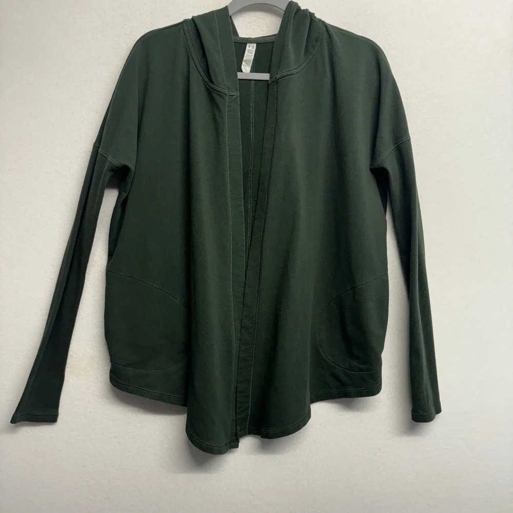 Under Armour open waterfall cardigan hooded XS‎ forest green women’s thumb holes